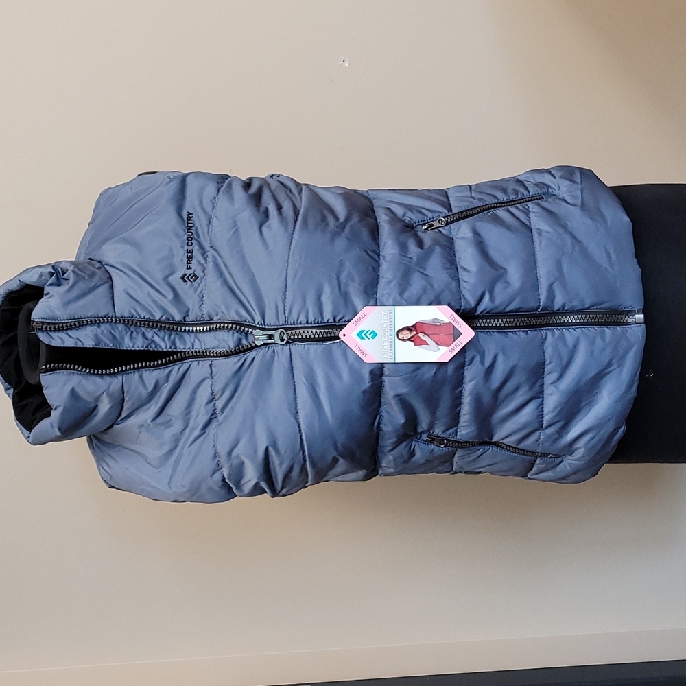 New! Free Country Puffer Vest Charcoal S